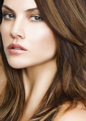 Robin Lowe