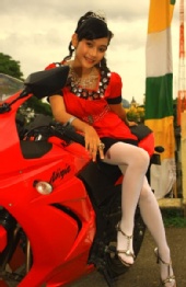 Ayu F Harmas