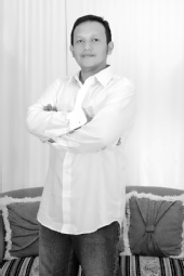 Yani ST