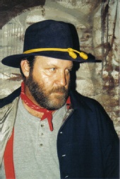 Kjun John