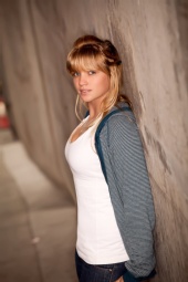 Charis Maguire
