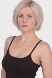 Suzi West
