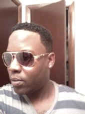 DeeQue Hair Stylist