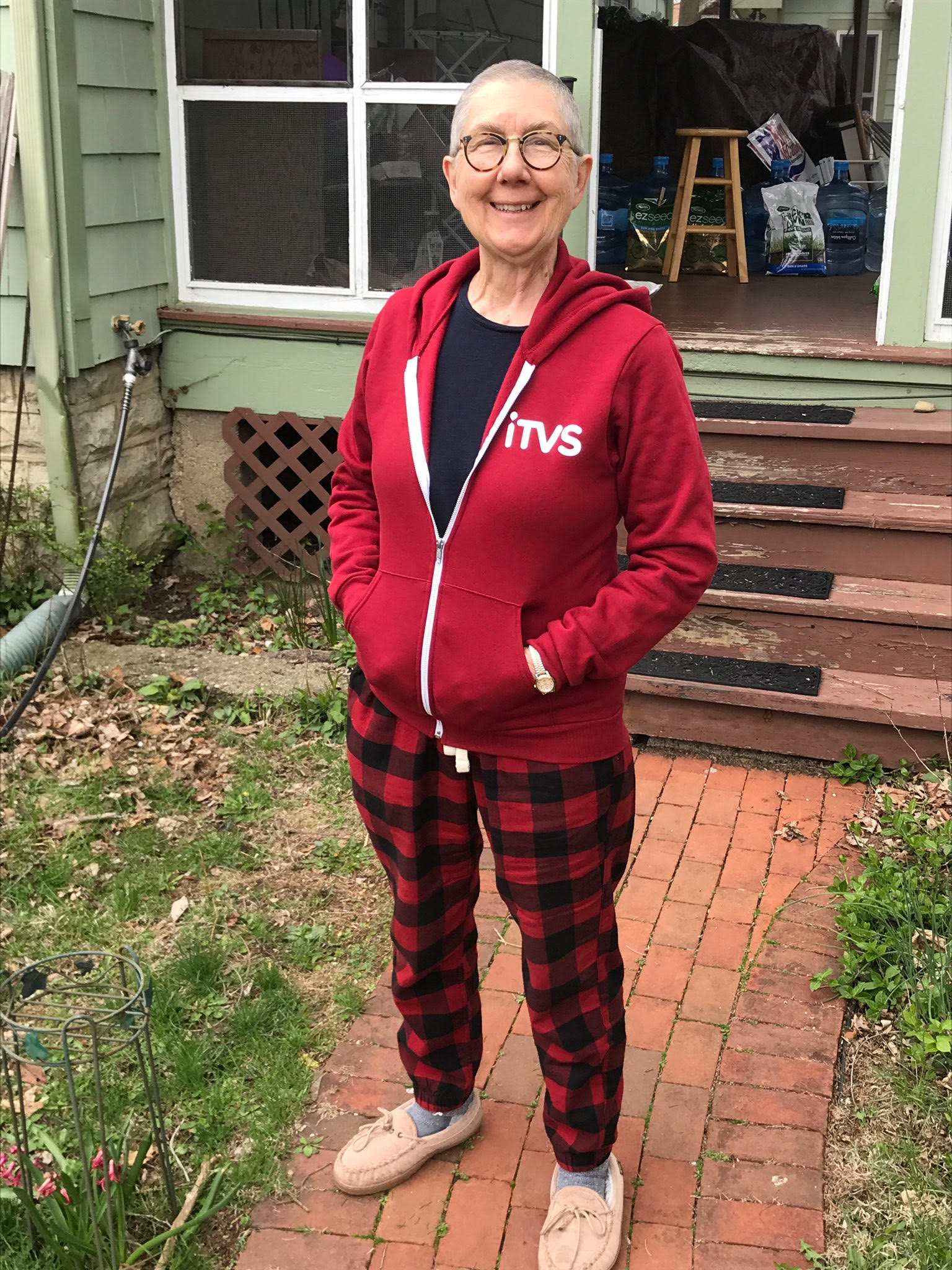 julia reichert in red ITVS sweatshirt