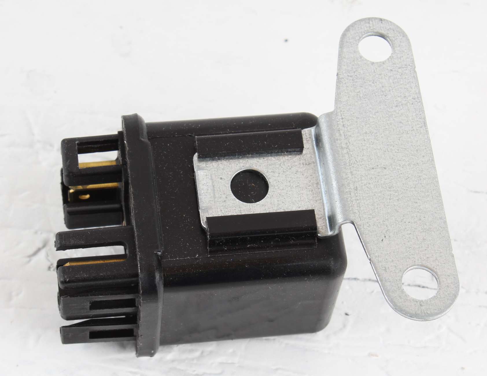 11965077910 from YANMAR RELAY