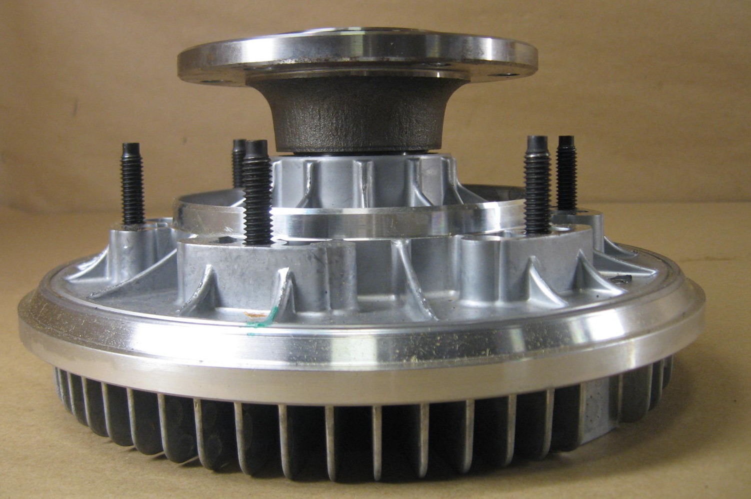 187745 from WARNER ENGINE GROUP FAN CLUTCH