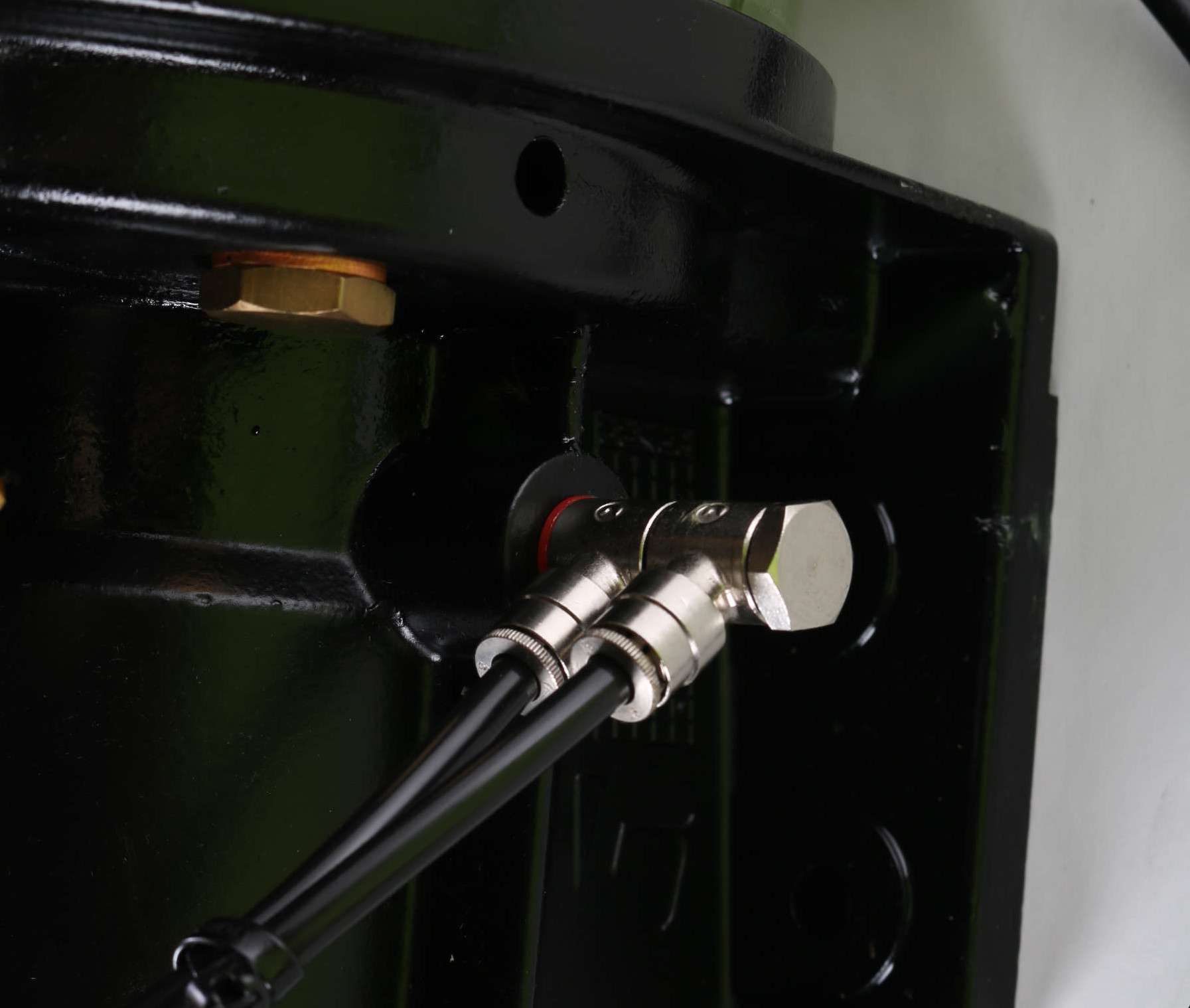 F600768 from GROENEVELD GROUP GREASE PUMP ASSEMBLY PNEUMATIC