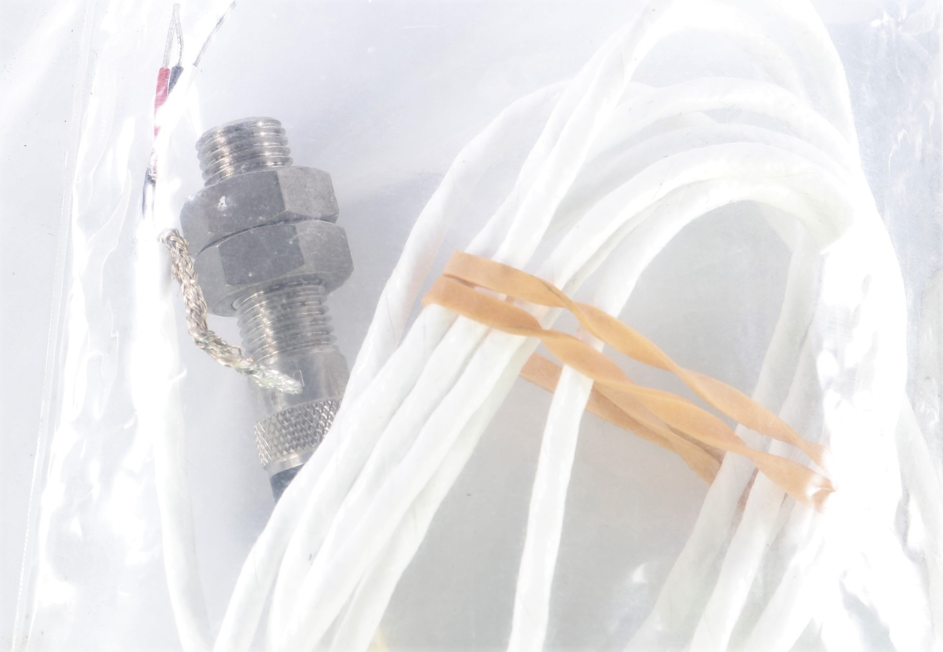 DZH260 from HONEYWELL SENSING SPEED SENSOR HALL EFFECT