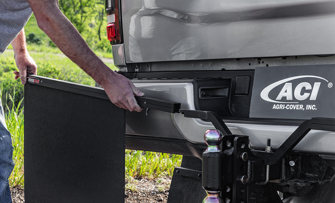 Quick Hitch Mud Flaps 3