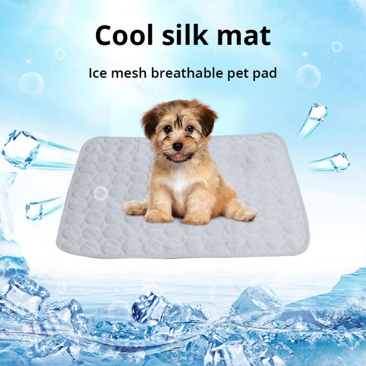 Dog Cooling Mat Breathable Blanket Summer Washable Ice Silk Pads Cushion Indoor Seat Prevent Sunstroke