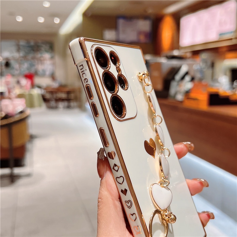 Plating Silicone Love Heart Bracelet Case For Samsung Galaxy S23 S22 S21 Ultra A52 A53 FE A54 A23 A12 A 52S 53 54 5G Soft Covers