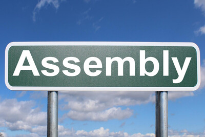 Medium assembly