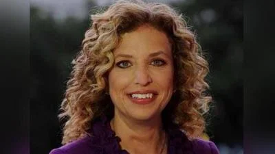 Debbie Wasserman Schultz addresses Trump administration actions and promotes cancer summit