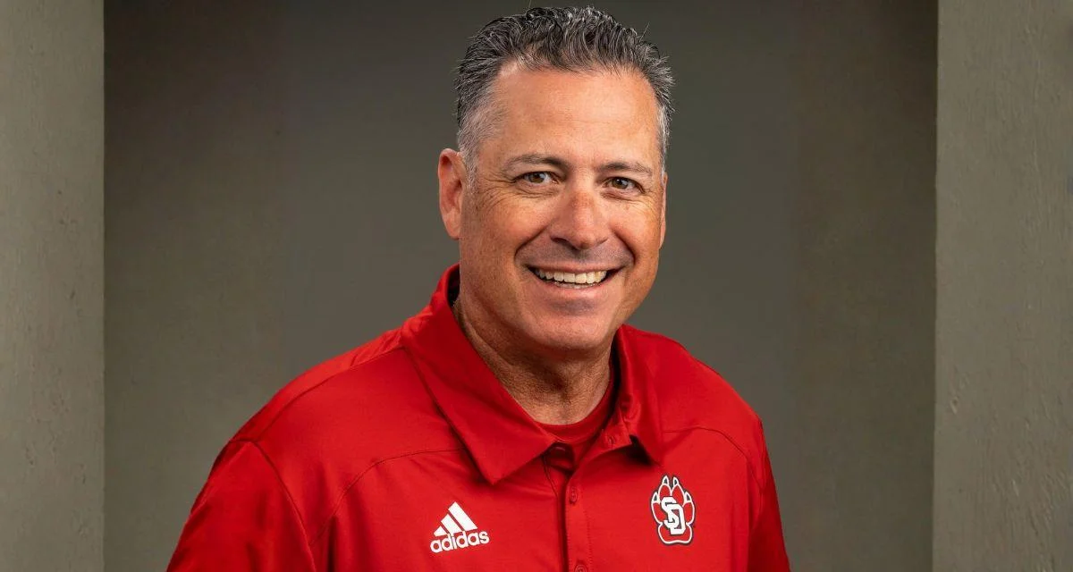 South Dakota softball drops two games at GCU Invite