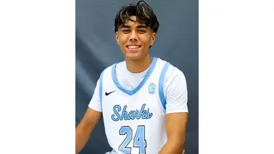 Who are the ex-high school stars from Honolulu County area competing on Saturday, Jan. 3?