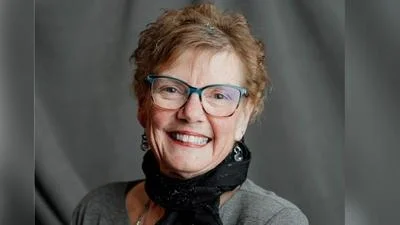 Lois TeStrake Mayor Of Marshfield City