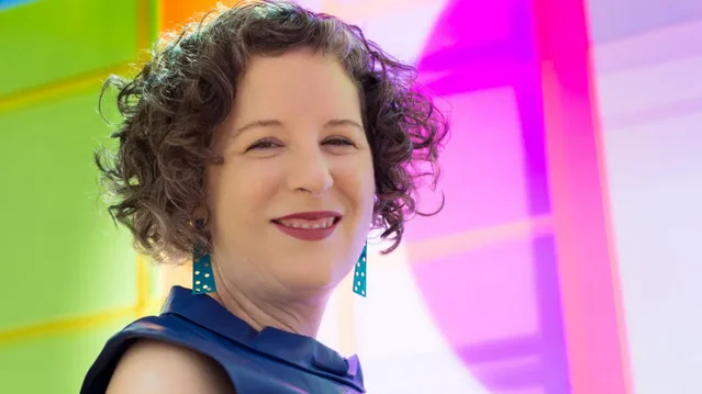 Sarasota Art Museum presents Lillian Blades' immersive installation "Through the Veil
