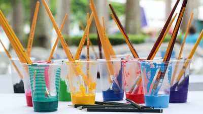 Medium paintbrushes colors 1200