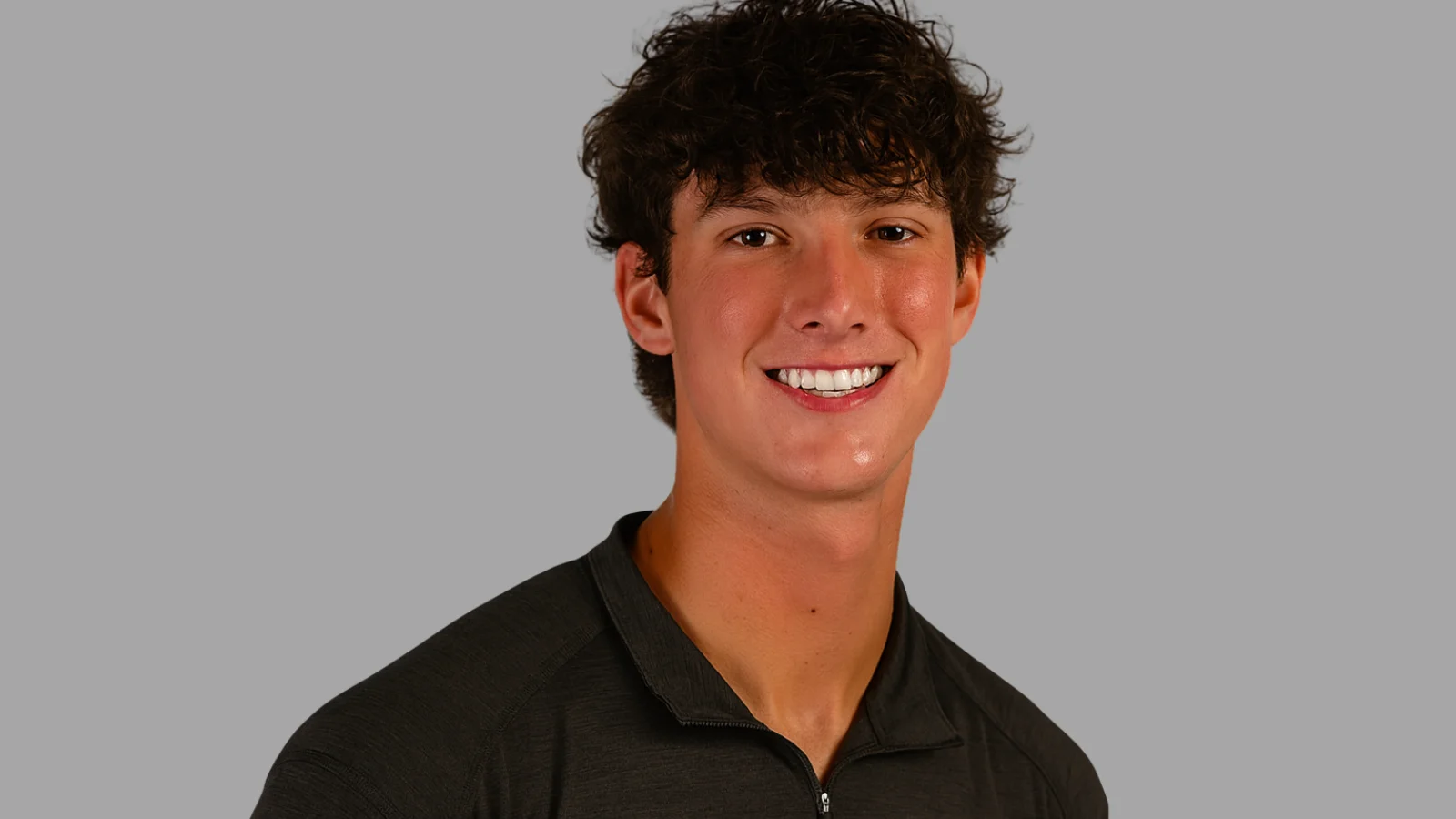 Johnson secures sixth weight throw victory as Hawkeyes compete at Tyson Invitational