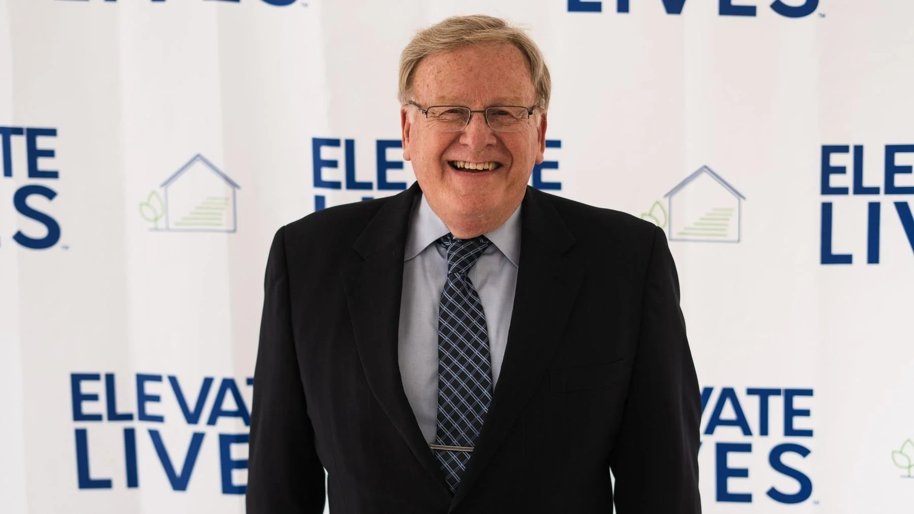 Webp qbxpe1pevo1cj16uispaaf60c1c9