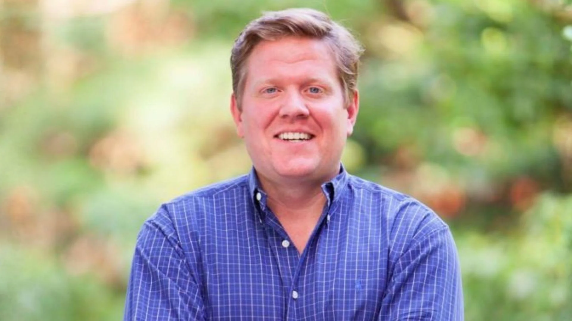 Minocqua Brewing Company promises 'free beer, all day long, the day he dies,' alluding to Trump