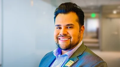 Abenicio Baldonado, Chile Wire Host