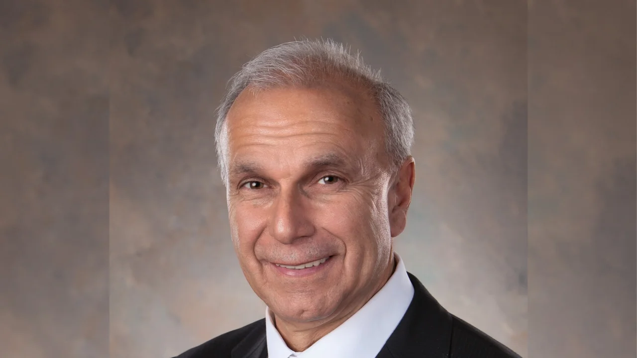 Senator Cirino supports bill blocking funds for school districts suing Ohio