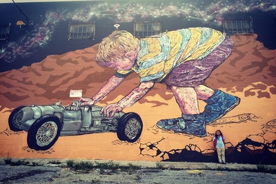 Medium artist featured cosby hayes 1486145179