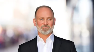 Medium derrick van orden