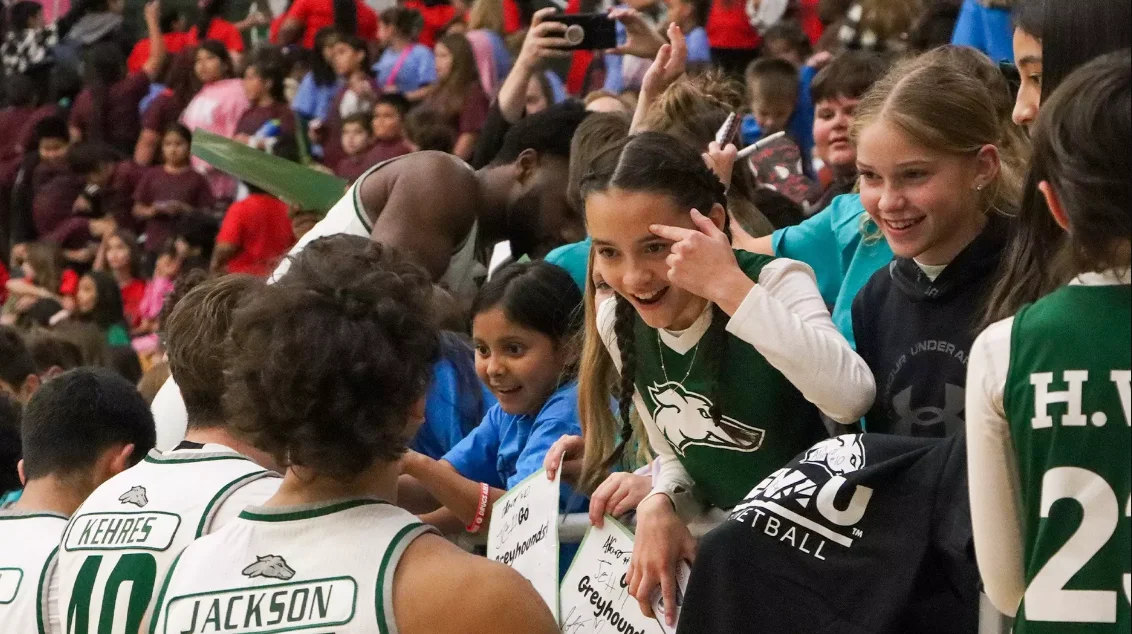 Eastern New Mexico University opens basketball season ticket sales