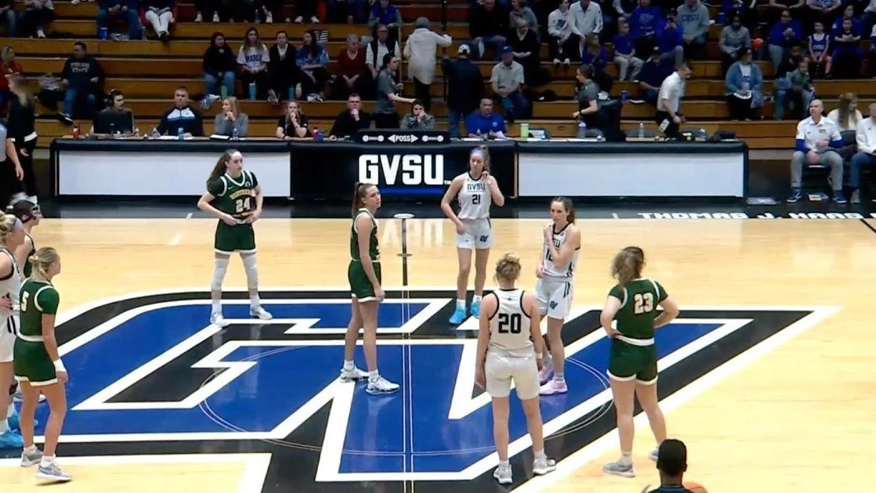 Grand Valley State women’s basketball remains undefeated after win over Ohio Dominican