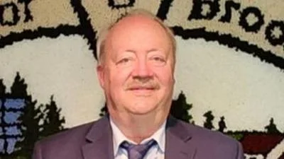 Keith Henderson Chairman Of Brookfield Town