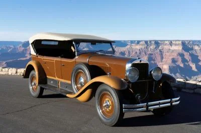 Restored Cadillac highlights Fred Harvey history at New Mexico museum