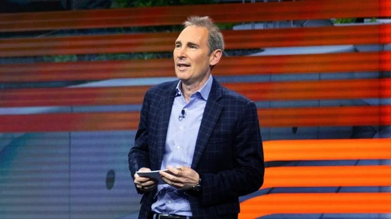Webp about amazon hero archive005 allhands andyjassy aagm25 6821 8192x5464 crop 2
