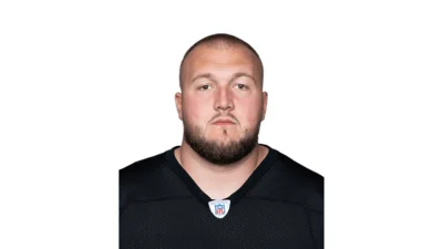 Who among former Sioux Falls Metro area high school athletes will be active on Sunday, Dec. 7?