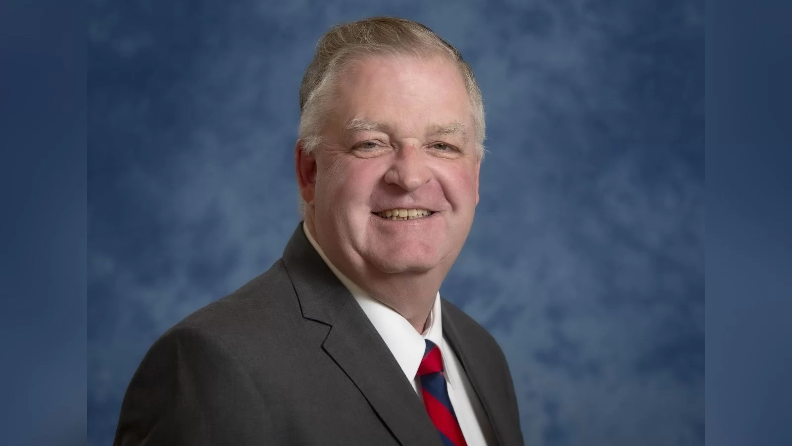 Webp villageofmundelein mayor steve lentz headshot