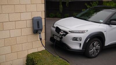 Medium car charger