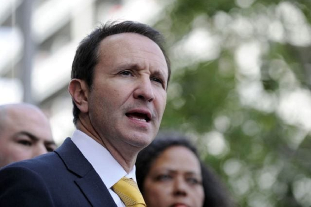 Landry wins governor's race outright in lowturnout primary election