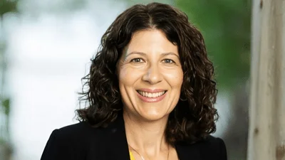 Medium renee