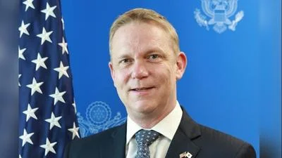 Medium qq6rtr2mquilq4a7wbunqwdzedrz