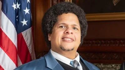 Senator Julian Bradley addresses Alzheimer's awareness and responds to local political discourse