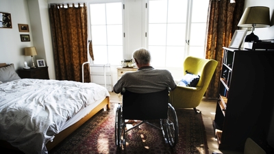 Medium nursing home adobestock