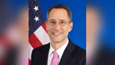 Medium w4ro3fong3r710c2btp7gkdcfrpm