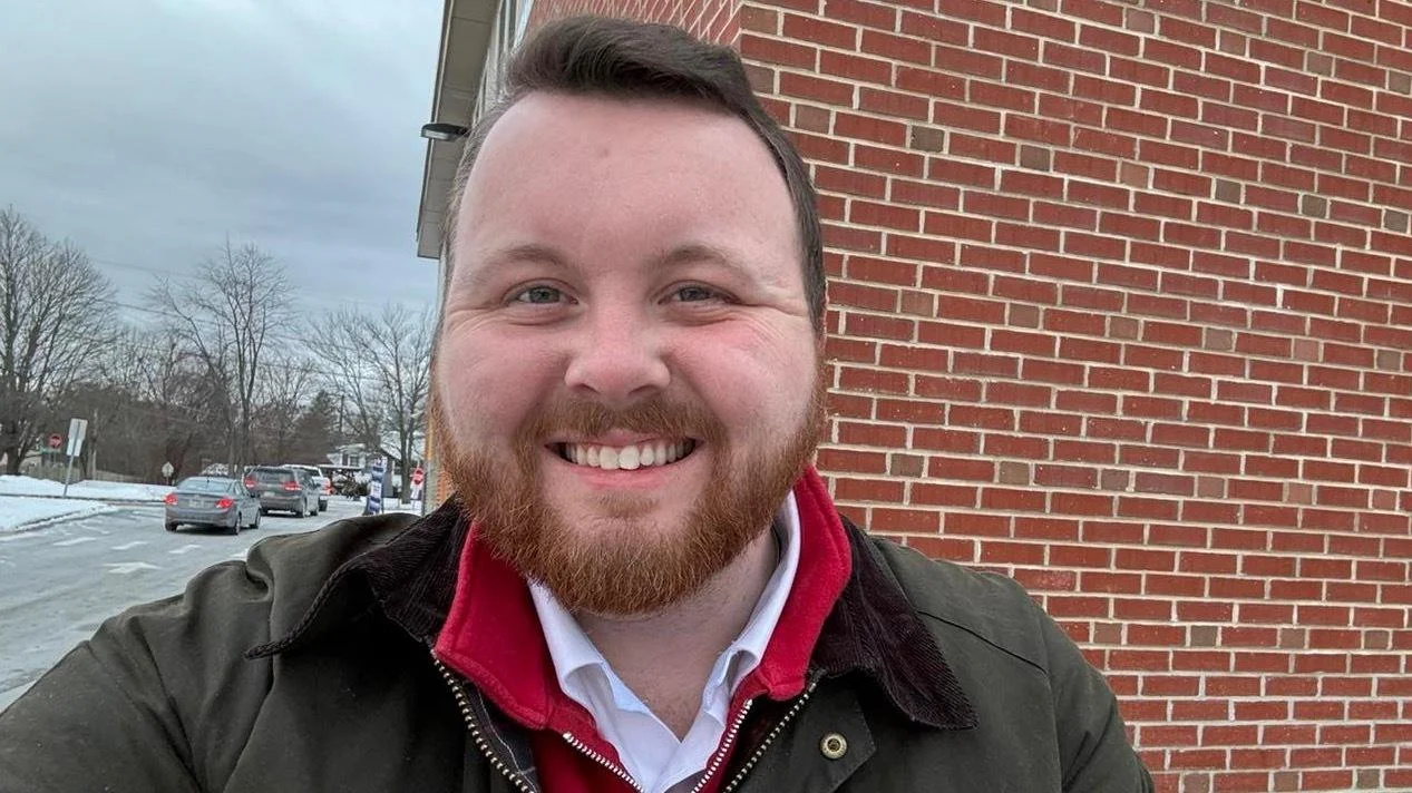 Joe Sweeney engages New Hampshire community through social media posts