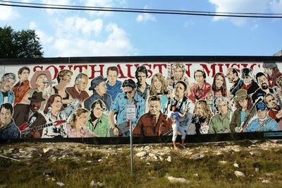 Medium soaustinmural lamar