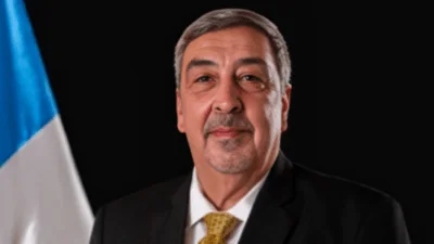 Dr. Francisco José Coma Martín Ministro de Salud Pública y Asistencia Social