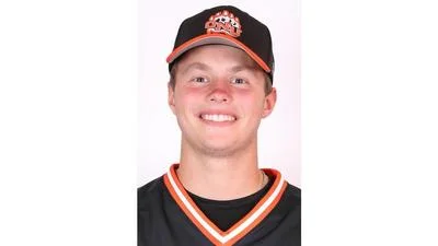 Medium 8255a962 b302 45d3 a4c1 18897b3702d3