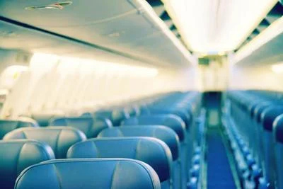 Medium travelairplane05