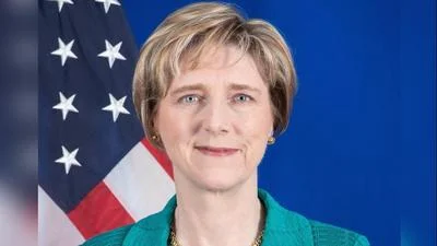 Medium 5utt5s859l57r2ofx50dcsgjd4xb