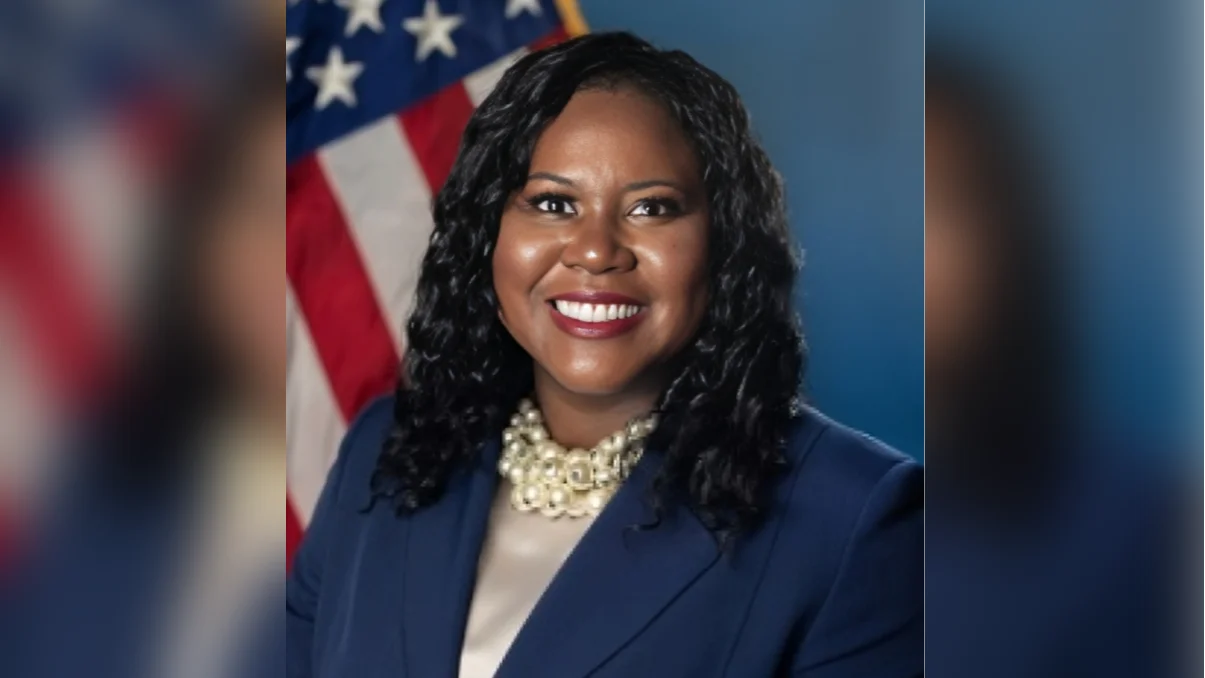 Leader gets 15-year sentence for multimillion-dollar bank fraud scheme